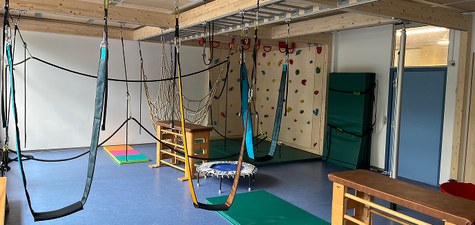 vorschule-lehrkraft-kreatives-lernen-mit-kindern (2)